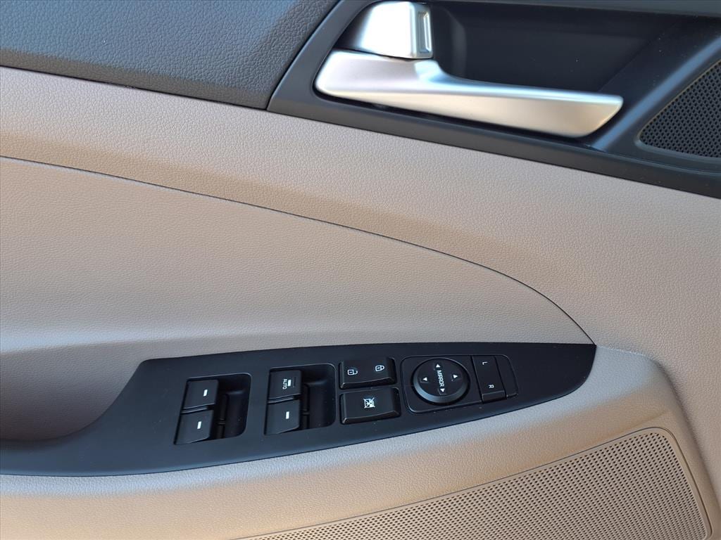 used 2021 Hyundai Tucson car, priced at $22,777