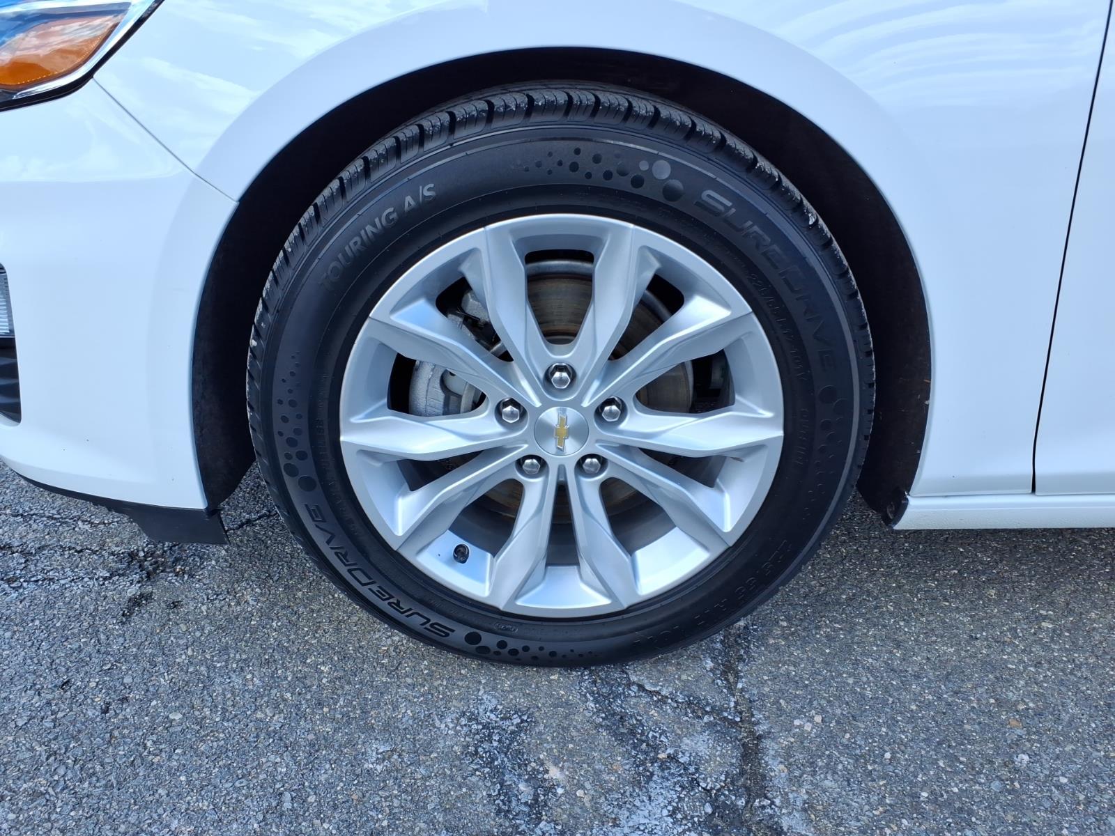 used 2024 Chevrolet Malibu car, priced at $21,333