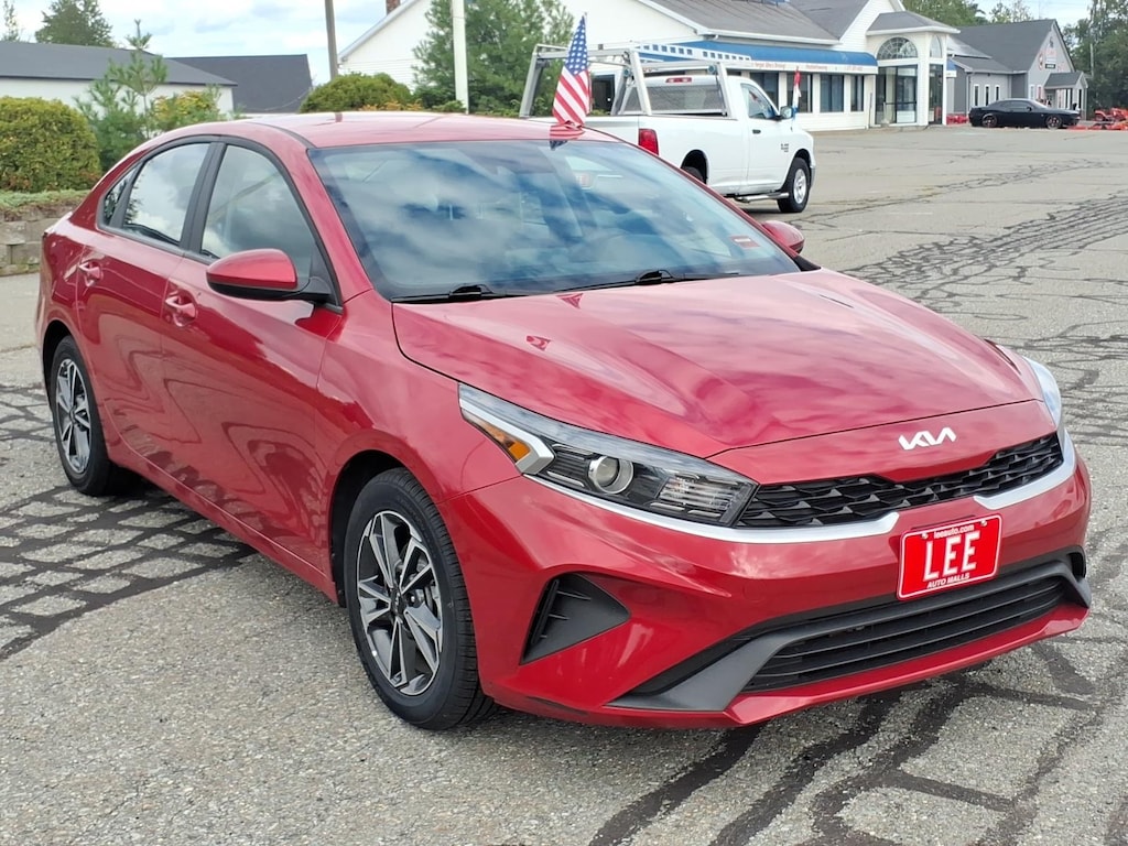 Used 2024 Kia Forte LXS Sedan