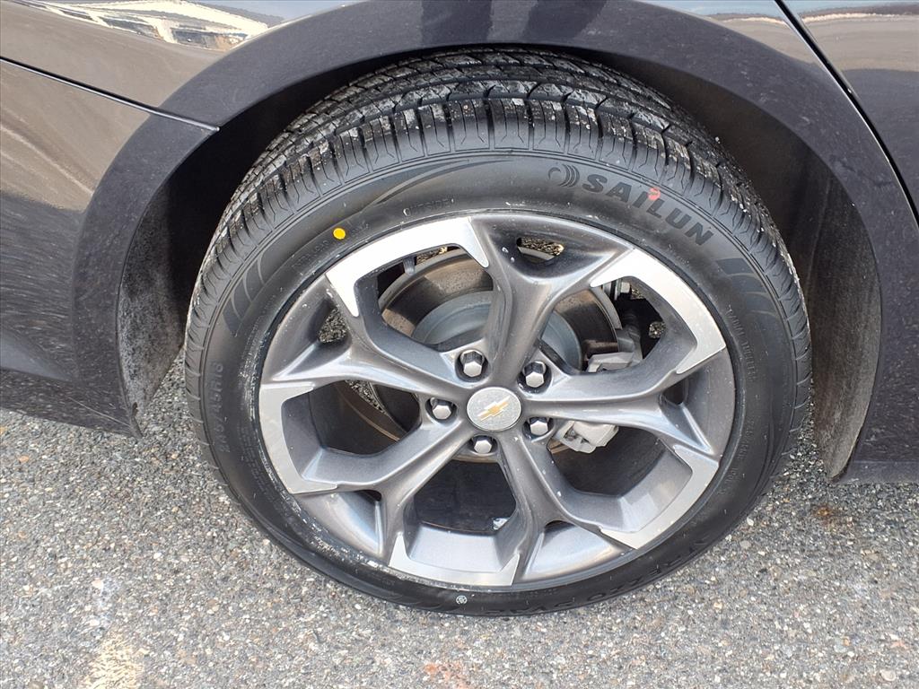 used 2023 Chevrolet Malibu car, priced at $18,999