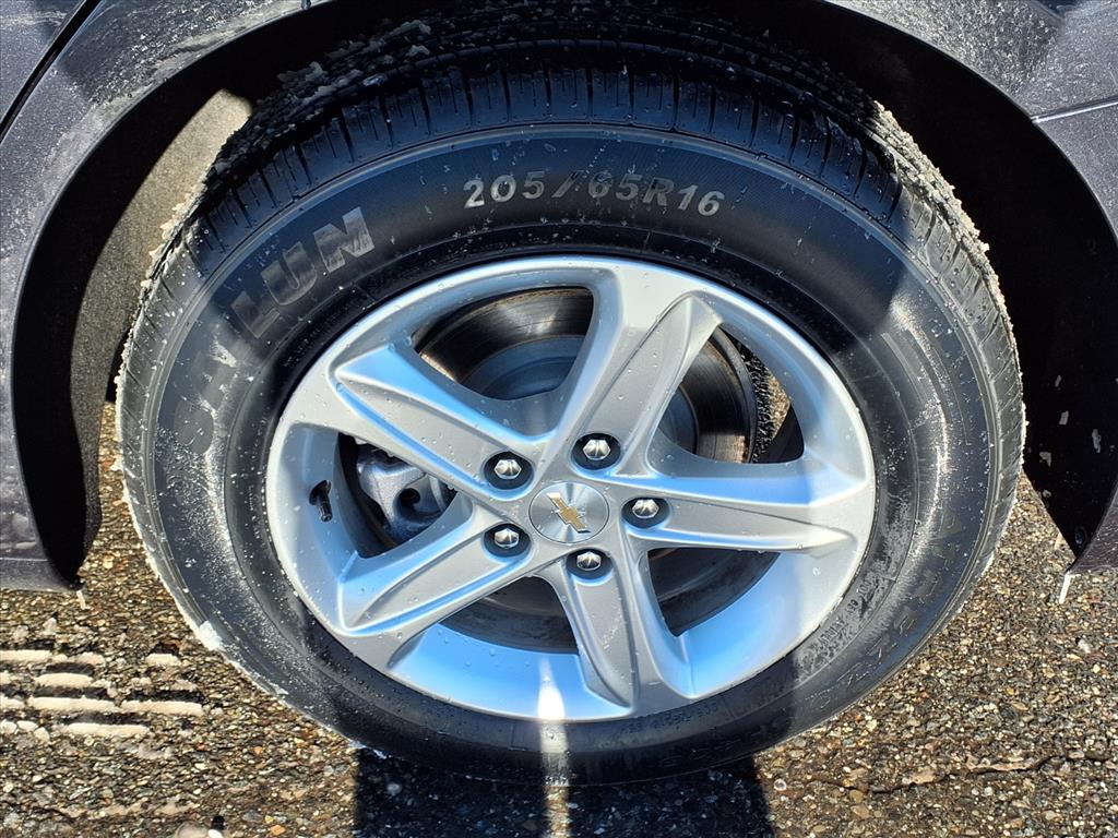 used 2023 Chevrolet Malibu car, priced at $18,888