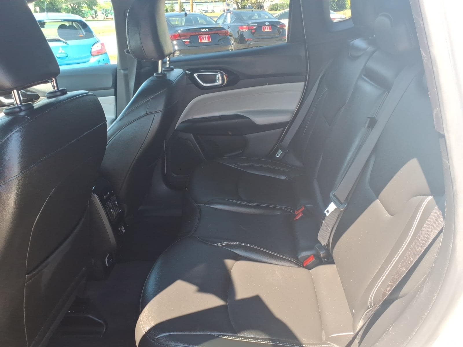 2025 Jeep Compass Limited - Photo 14