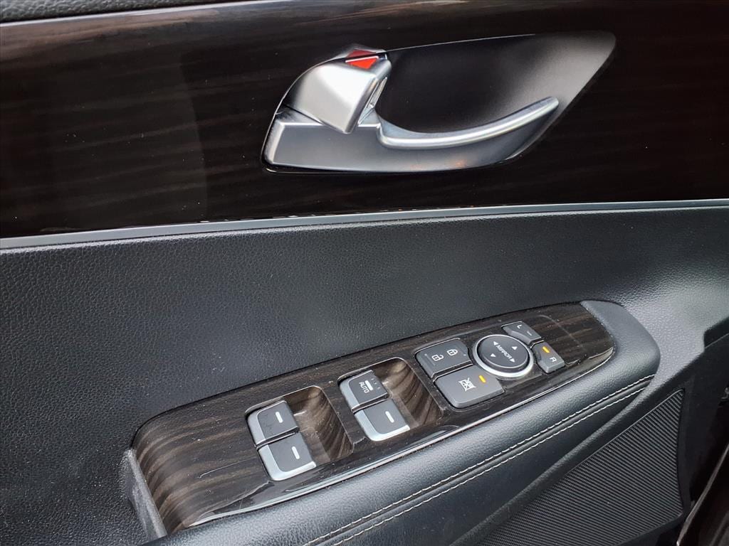 used 2019 Kia Sorento car, priced at $17,995