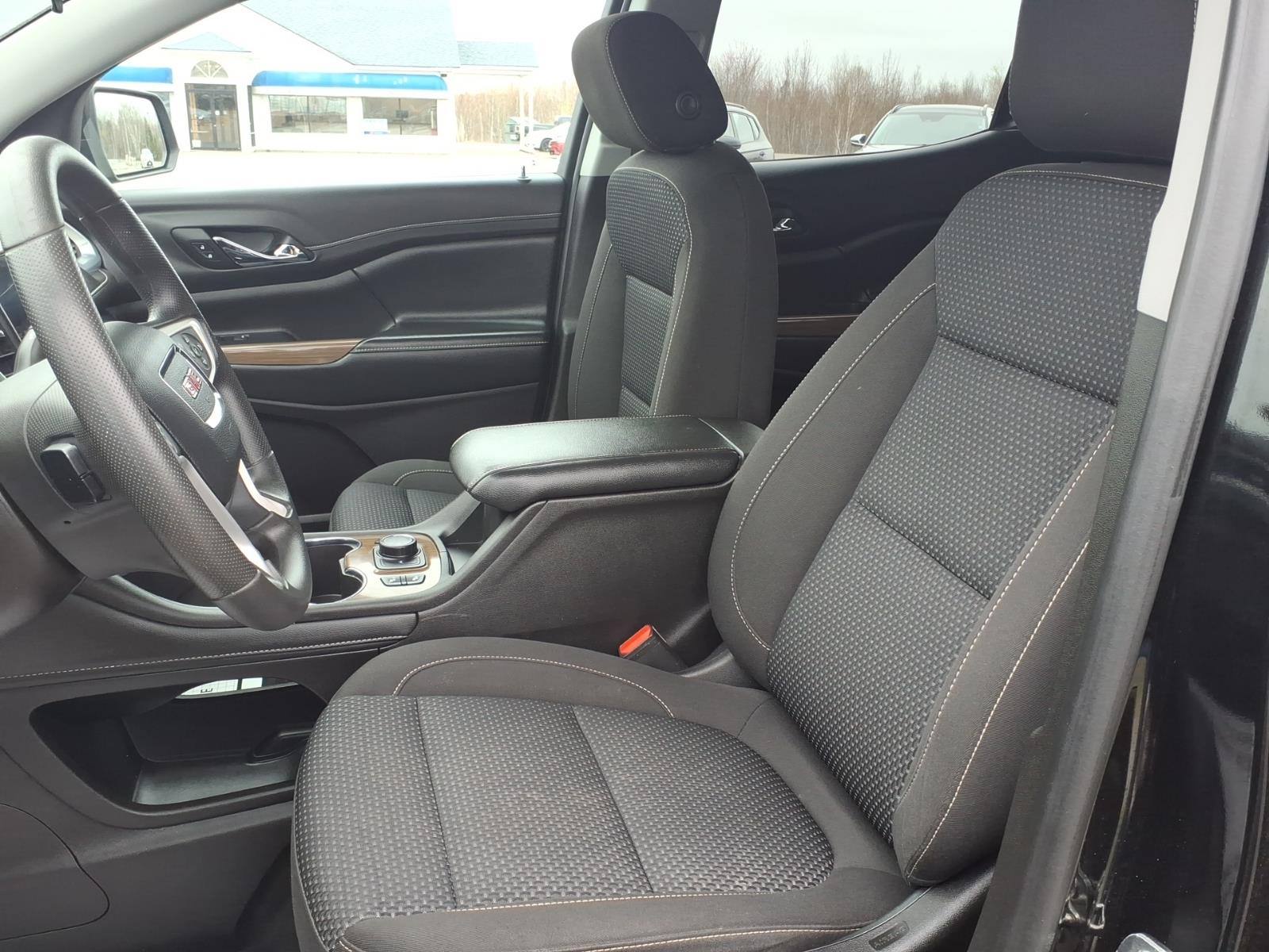 used 2023 GMC Acadia car, priced at $29,547