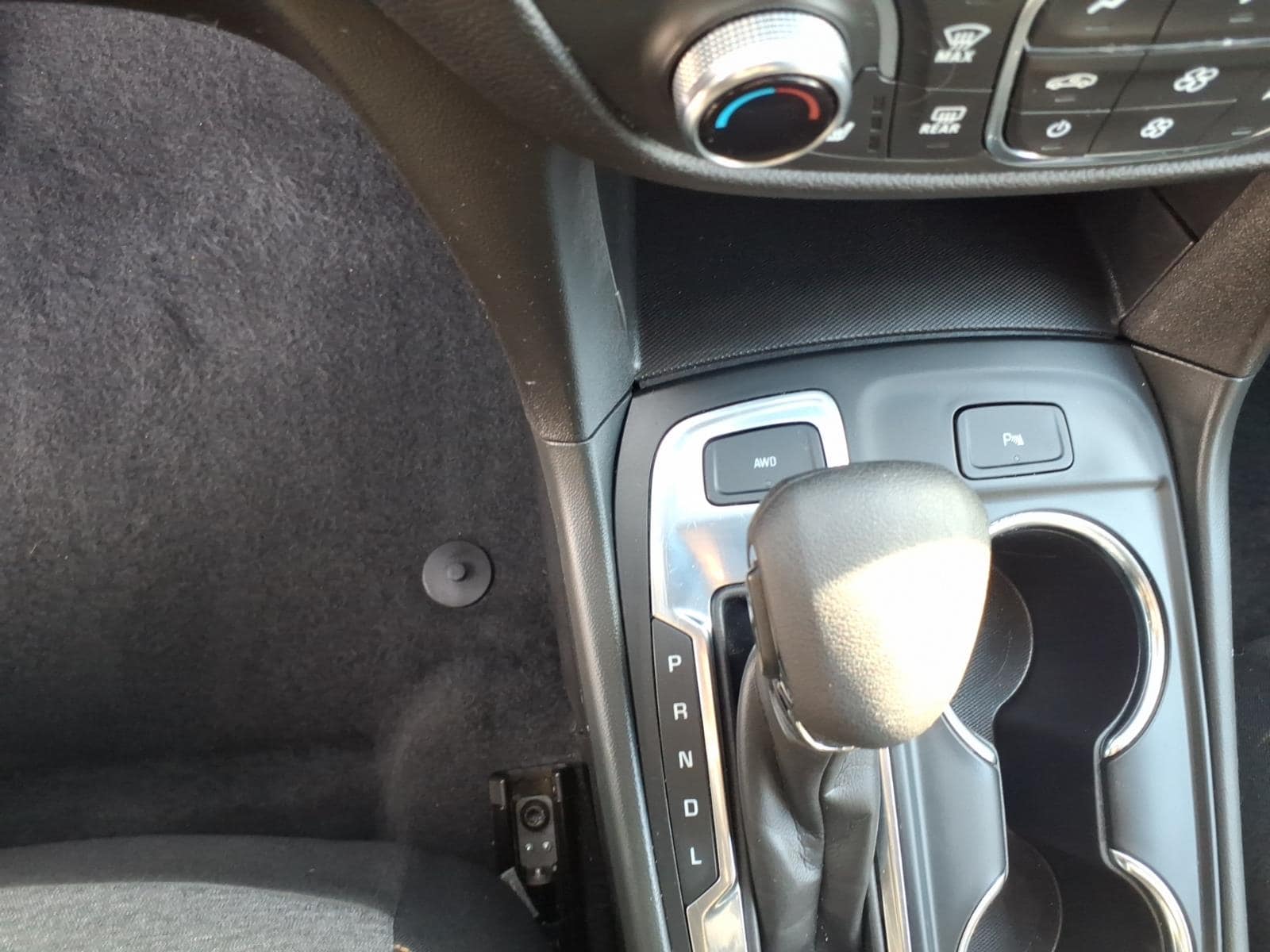 used 2024 Chevrolet Equinox car, priced at $24,648