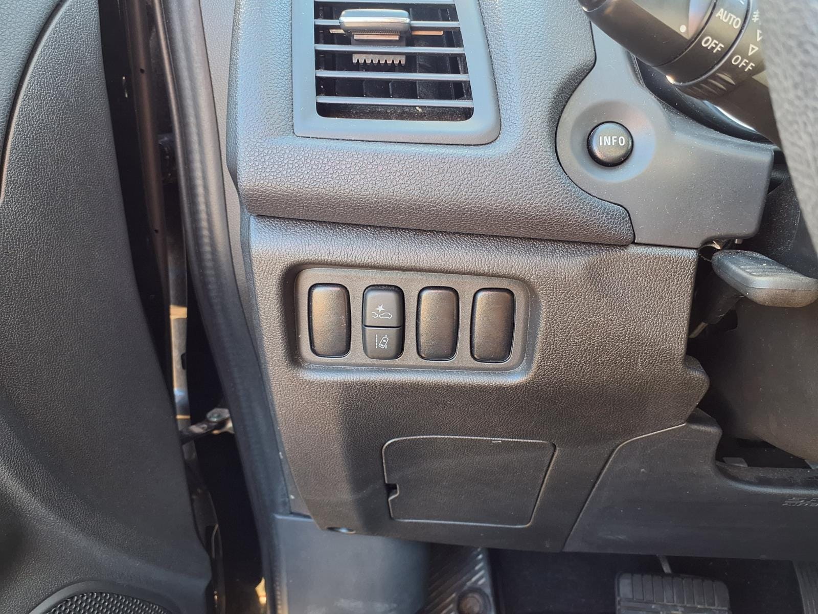 used 2024 Mitsubishi Outlander Sport car, priced at $19,985