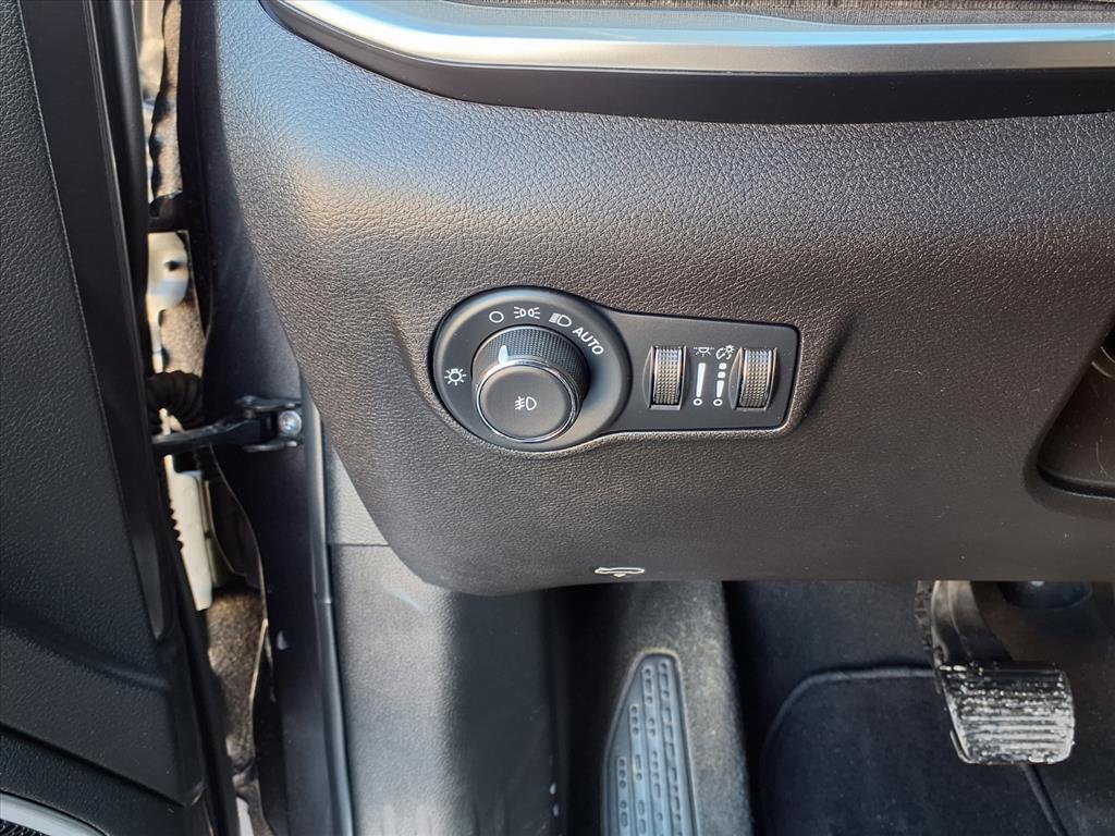 used 2022 Jeep Compass car, priced at $24,995