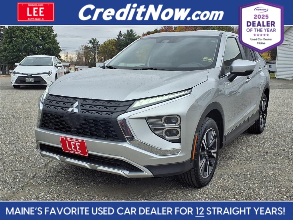 2024 Mitsubishi Eclipse Cross SE's photo