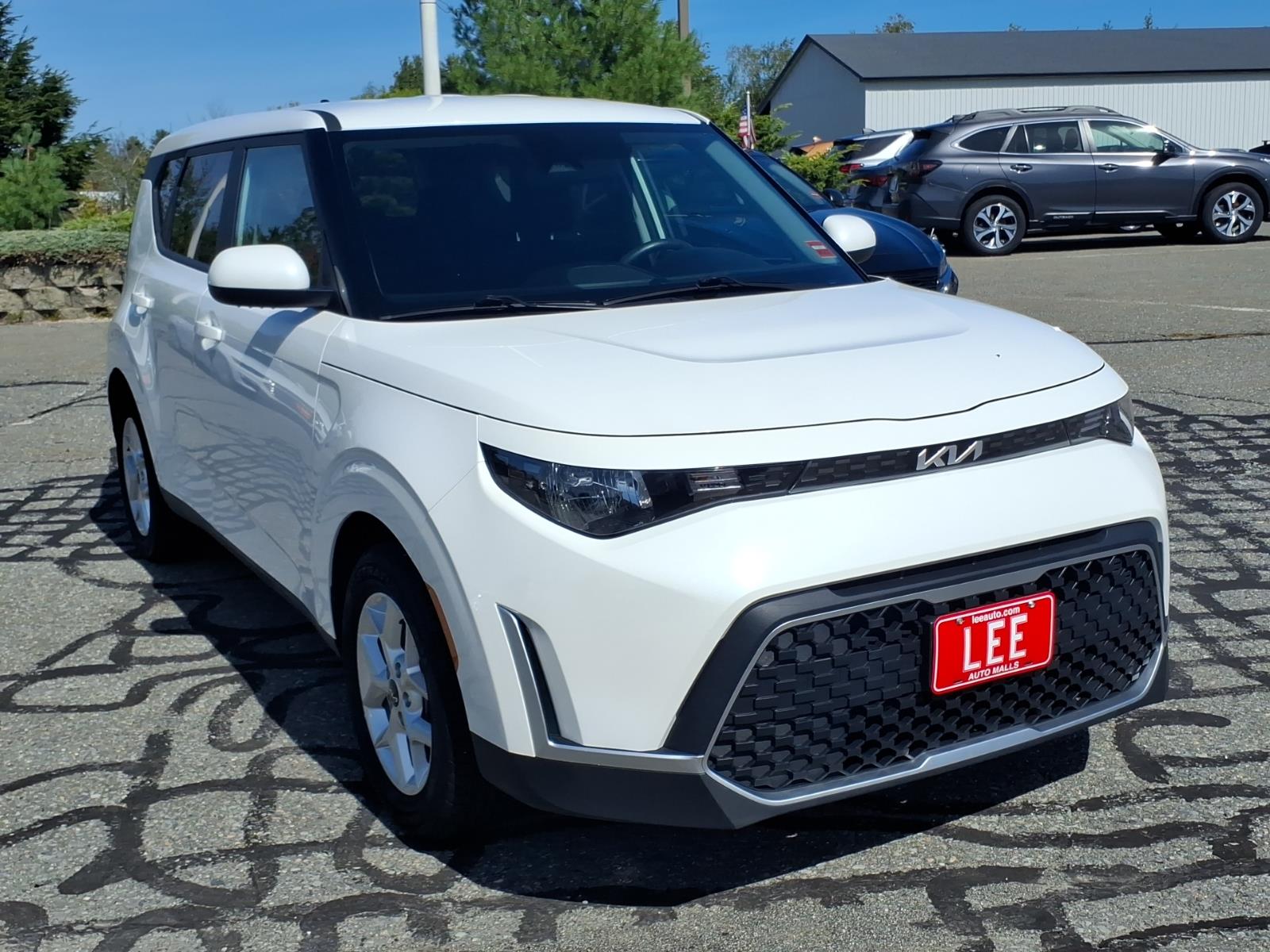 Used 2024 Kia Soul LX Hatchback