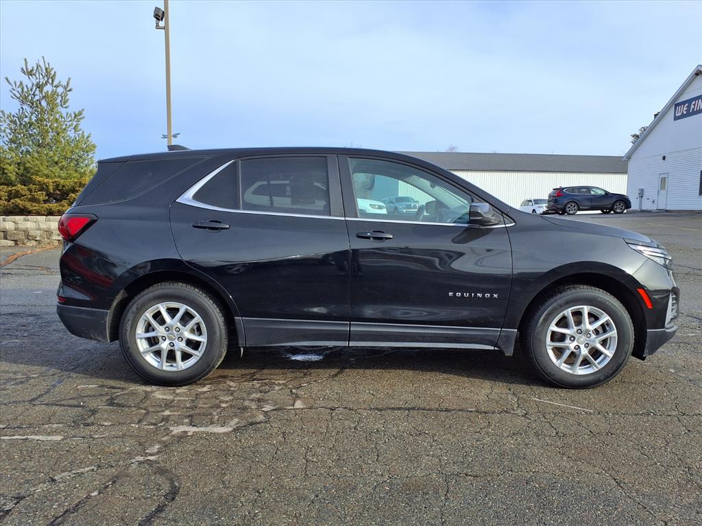 used 2024 Chevrolet Equinox car, priced at $23,555