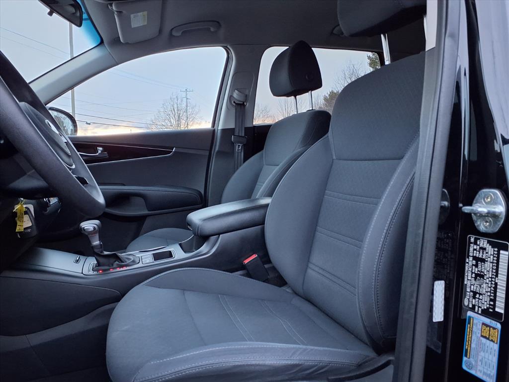 used 2019 Kia Sorento car, priced at $17,995