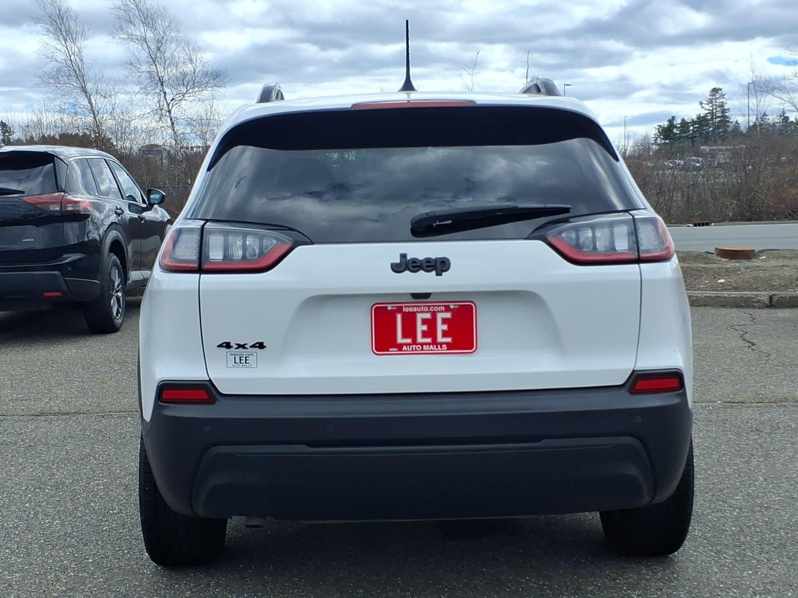 used 2023 Jeep Cherokee car, priced at $25,426