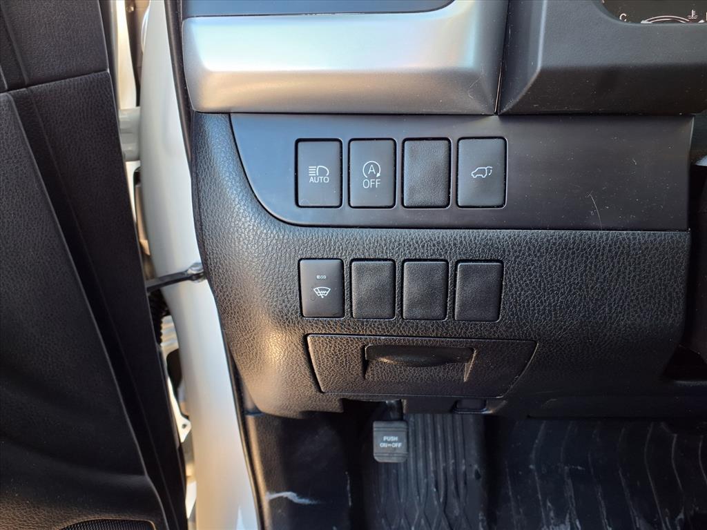 used 2019 Toyota Highlander car, priced at $28,888