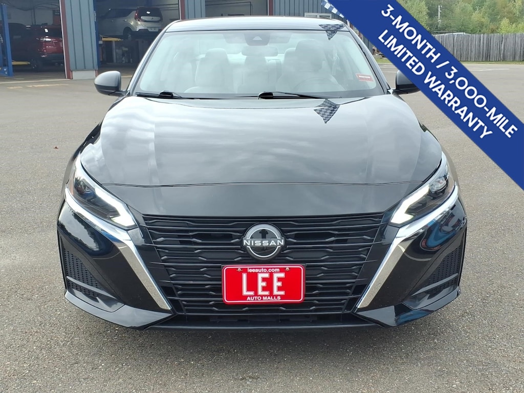 Used 2025 Nissan Altima 2.5 SV Sedan