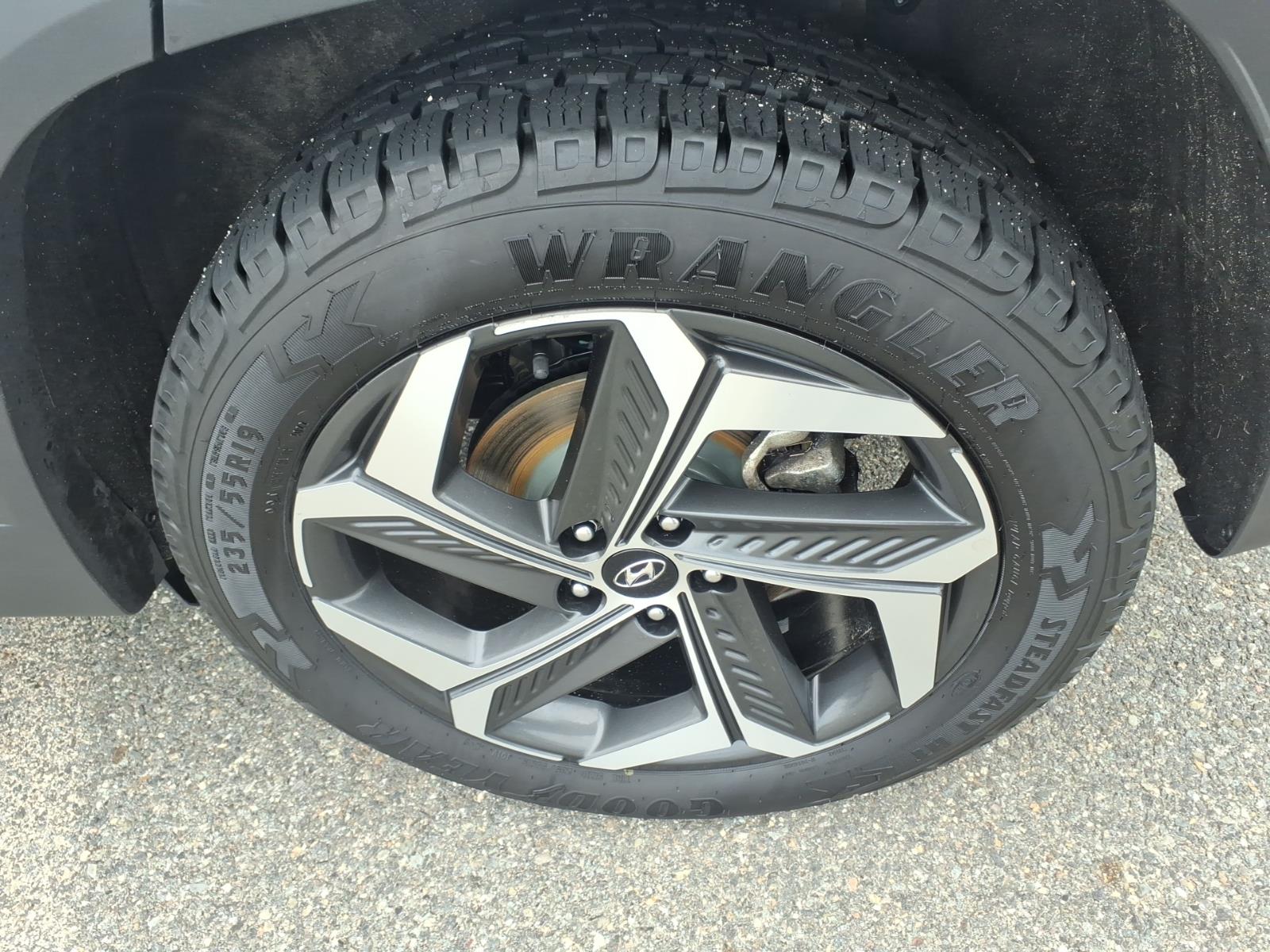 used 2024 Hyundai Tucson car, priced at $29,537
