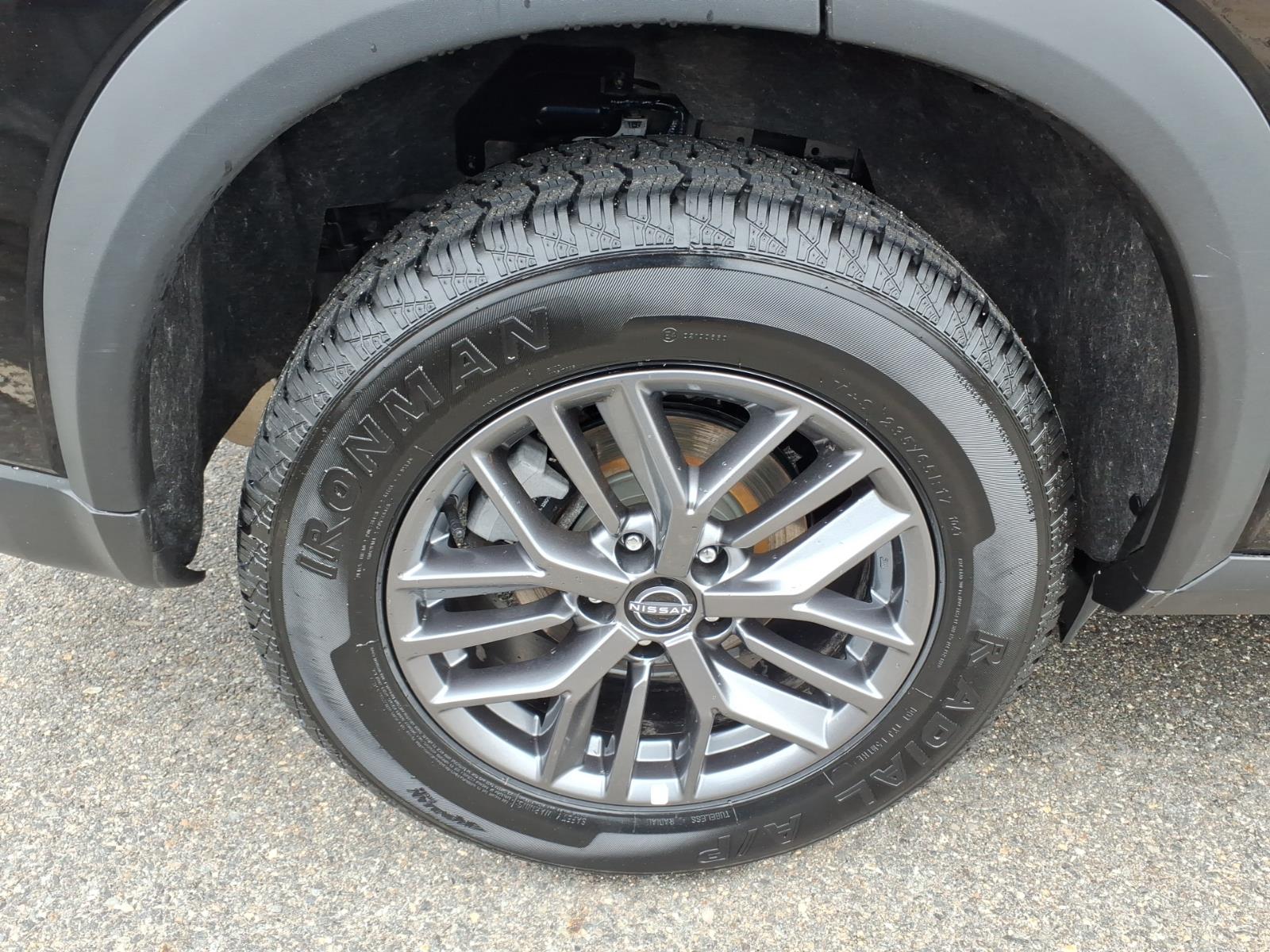 used 2024 Nissan Rogue car, priced at $22,093