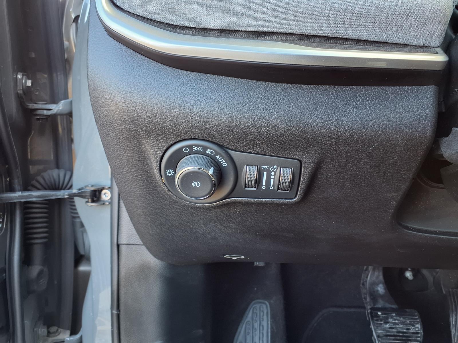 used 2024 Jeep Compass car, priced at $21,664