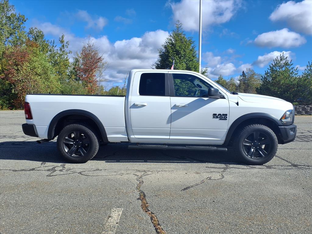 2022 Ram 1500 Classic Warlock photo 3