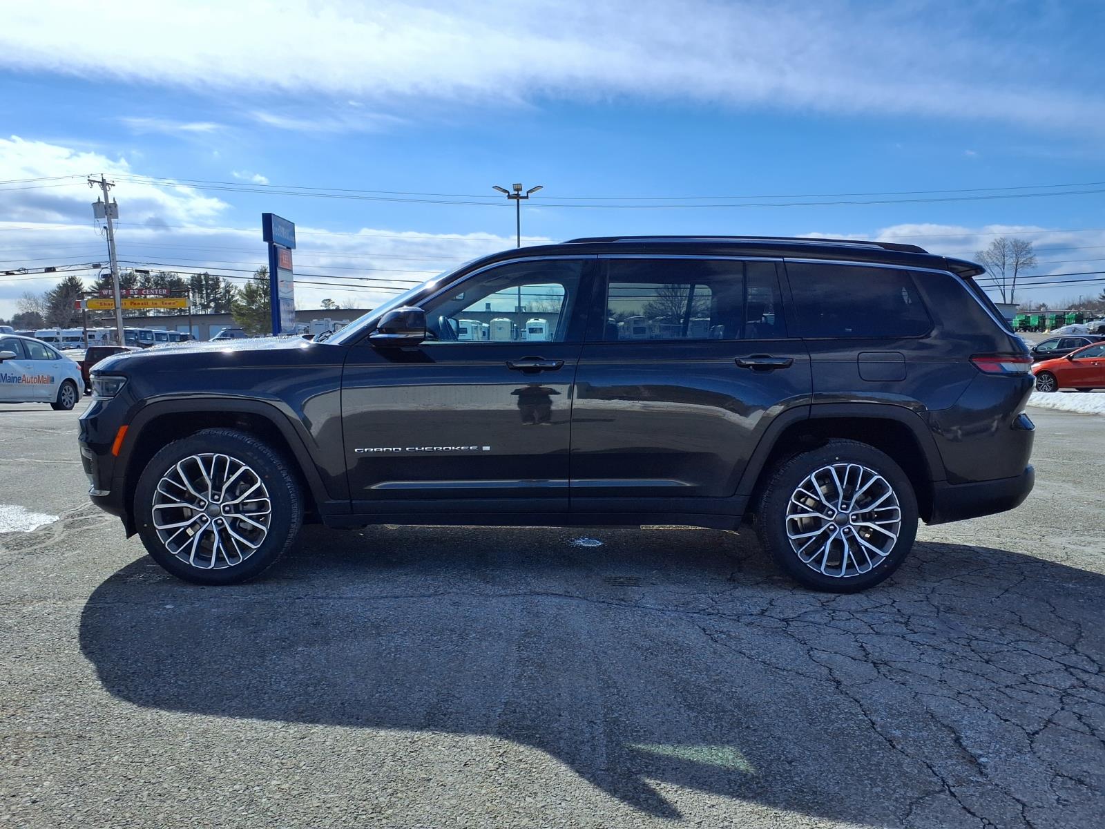 used 2021 Jeep Grand Cherokee L car, priced at $26,985