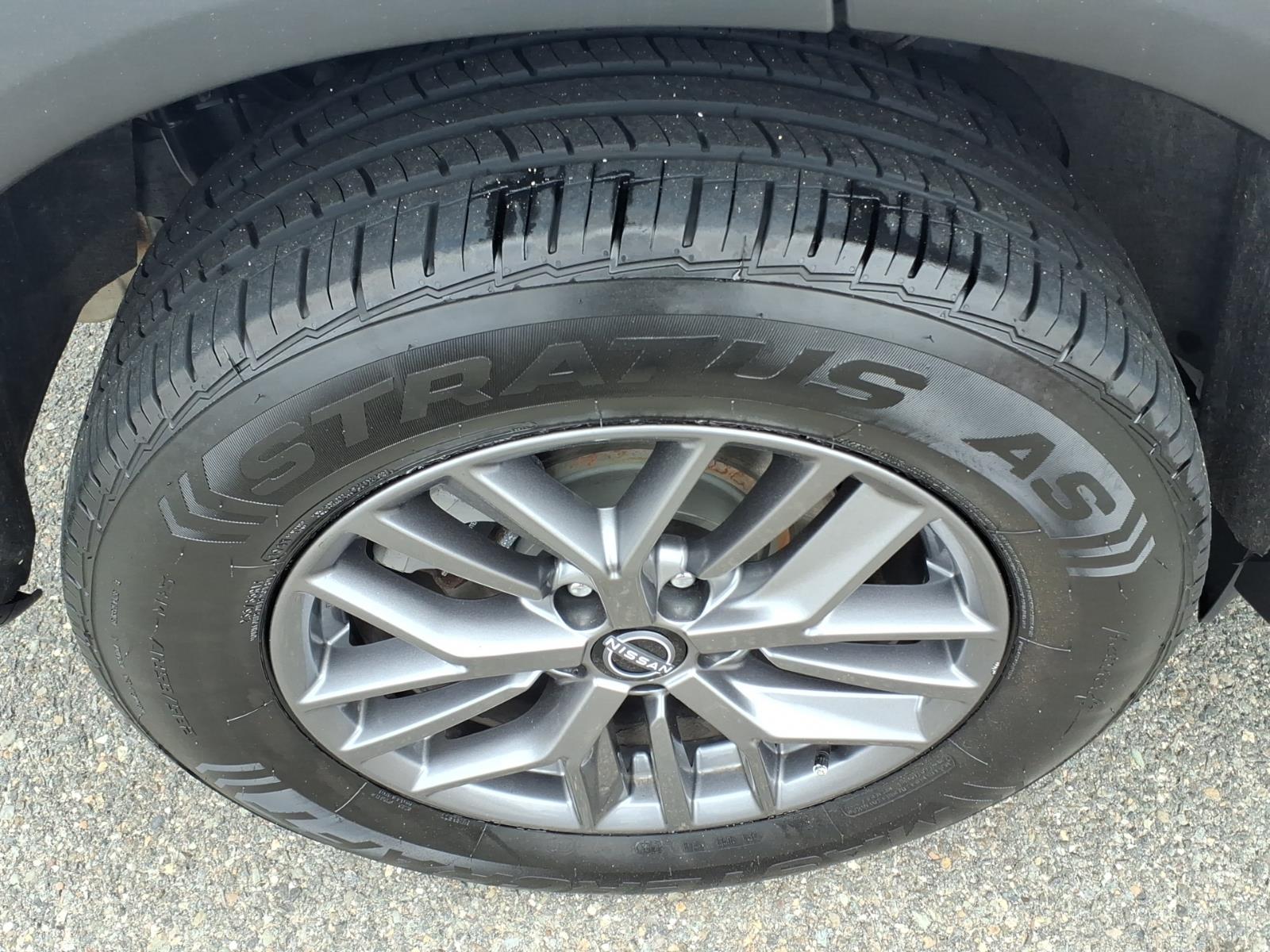 used 2024 Nissan Rogue car, priced at $22,426