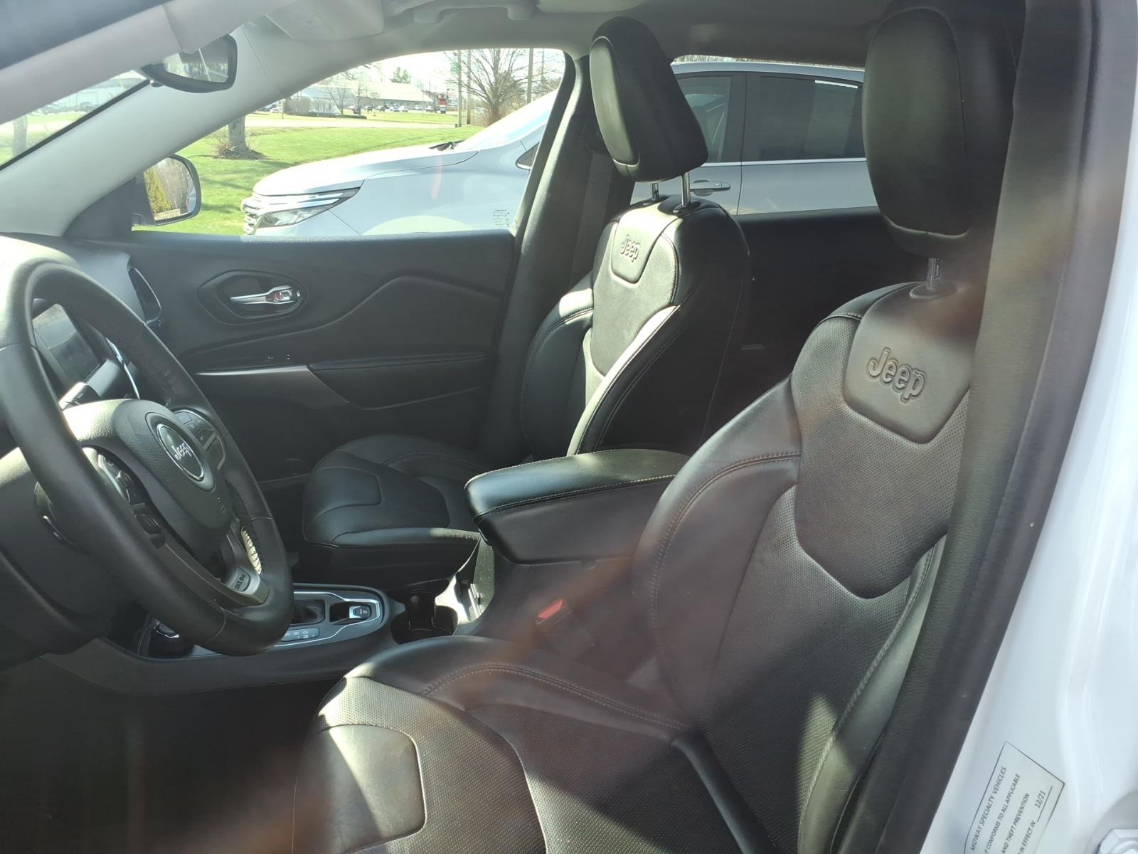 used 2021 Jeep Cherokee car, priced at $20,537