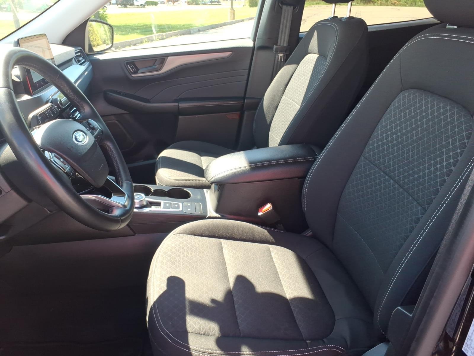 used 2024 Ford Escape car, priced at $24,937