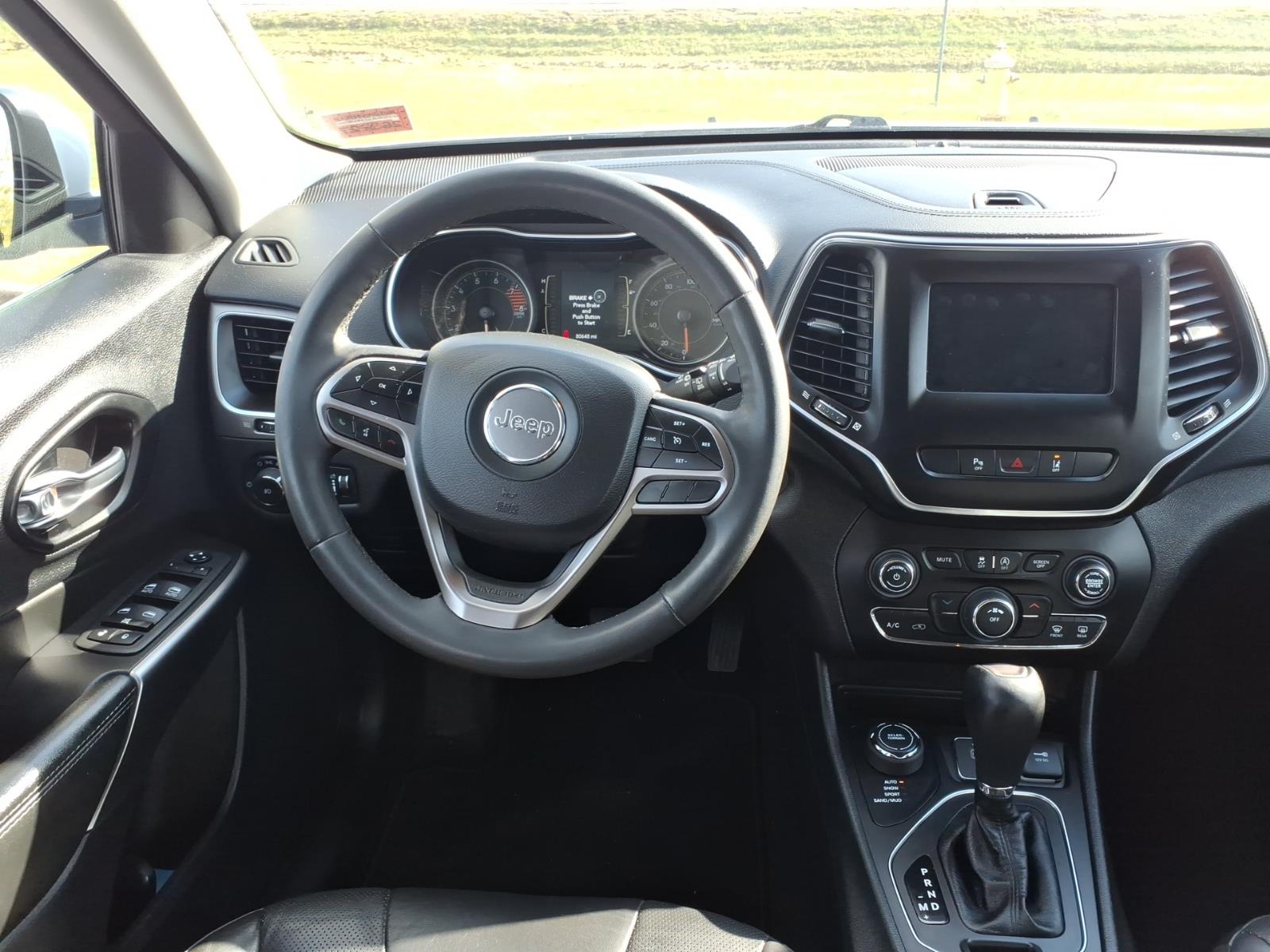 used 2021 Jeep Cherokee car, priced at $20,537
