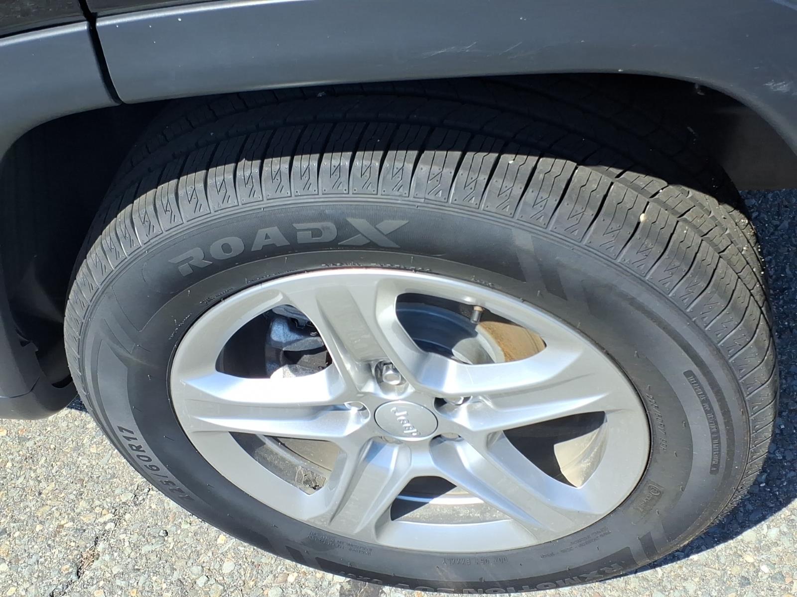 used 2024 Jeep Compass car, priced at $23,426