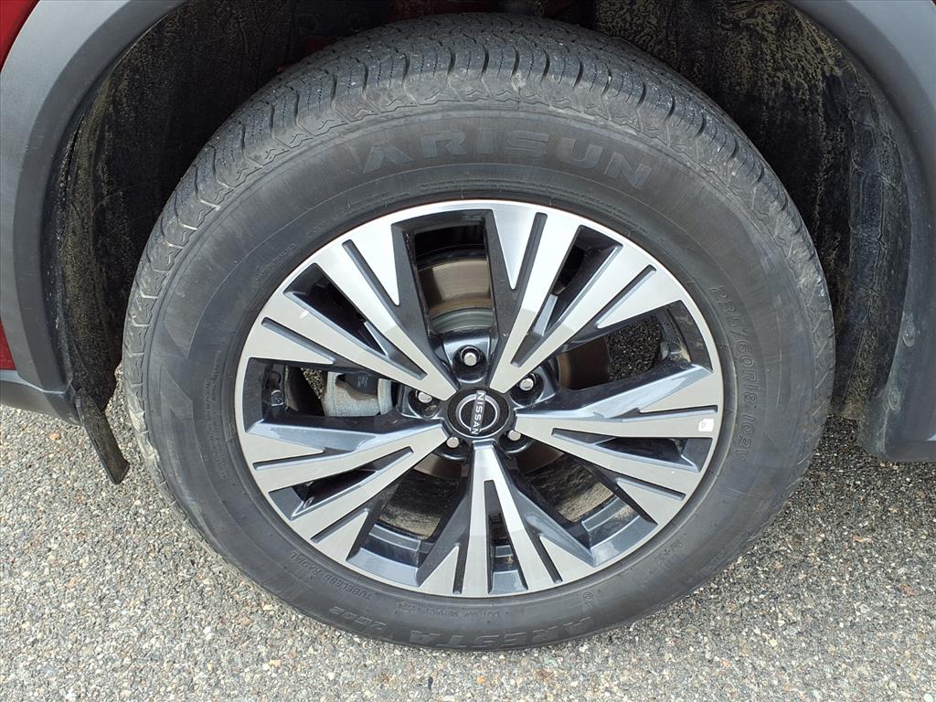 used 2023 Nissan Rogue car, priced at $22,777