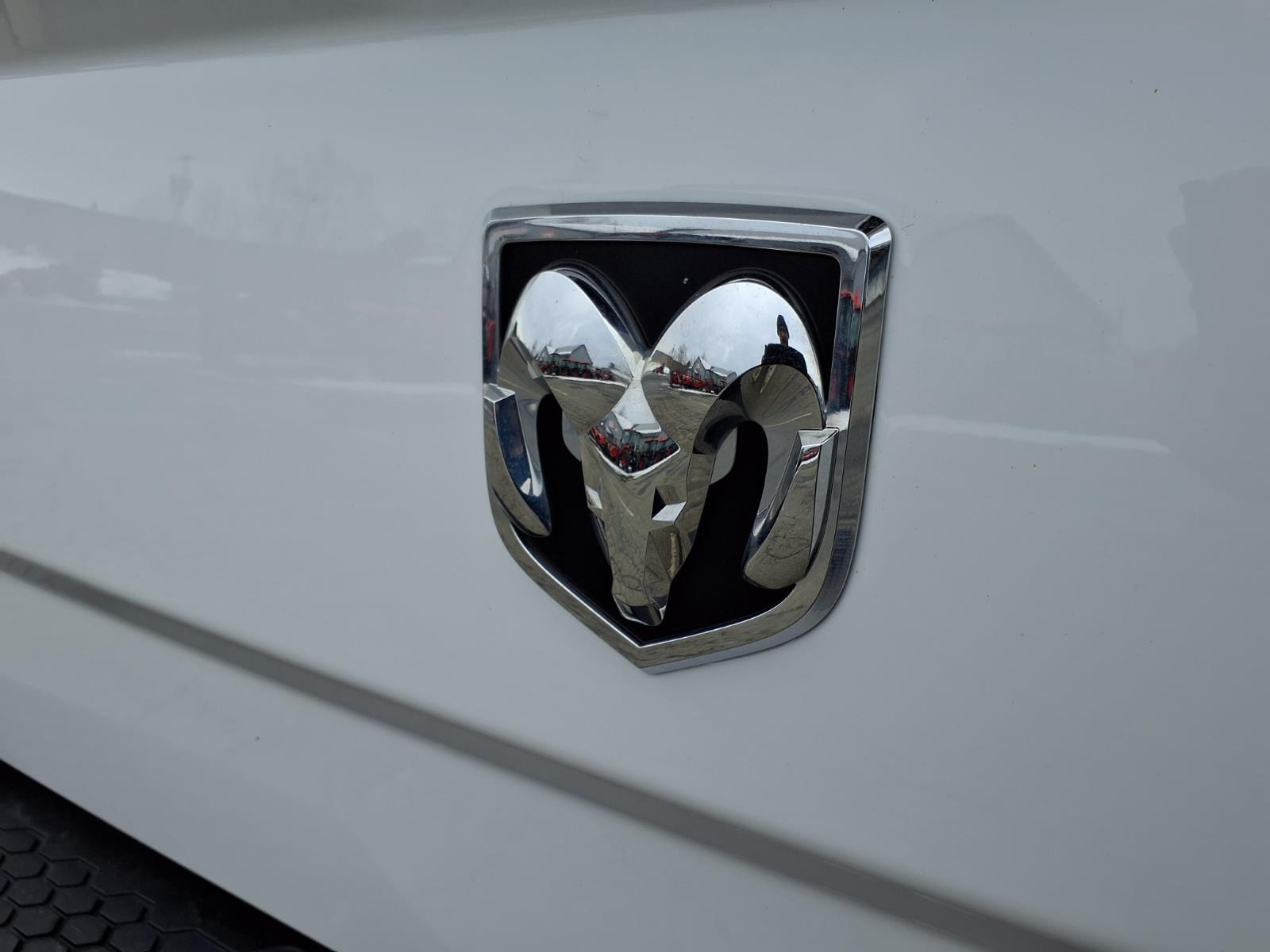 used 2022 Ram 1500 Classic car, priced at $22,995