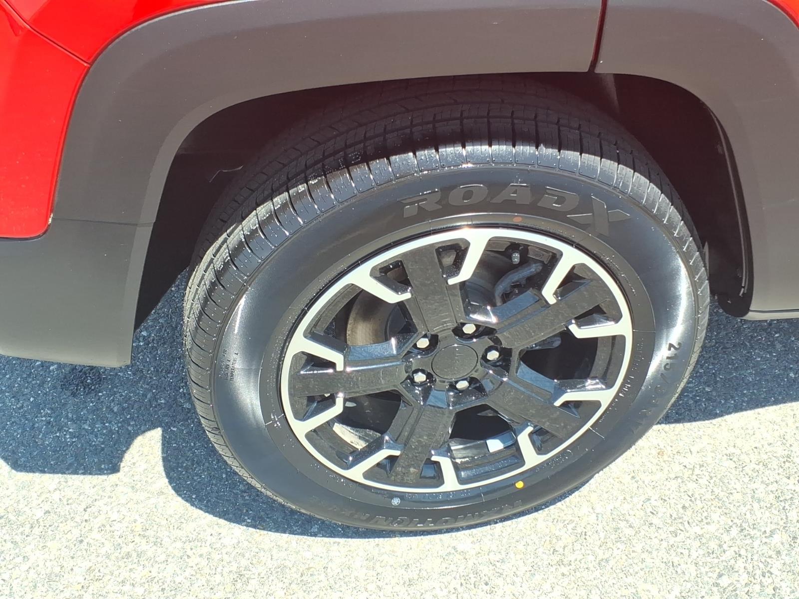 used 2023 Jeep Renegade car, priced at $22,647