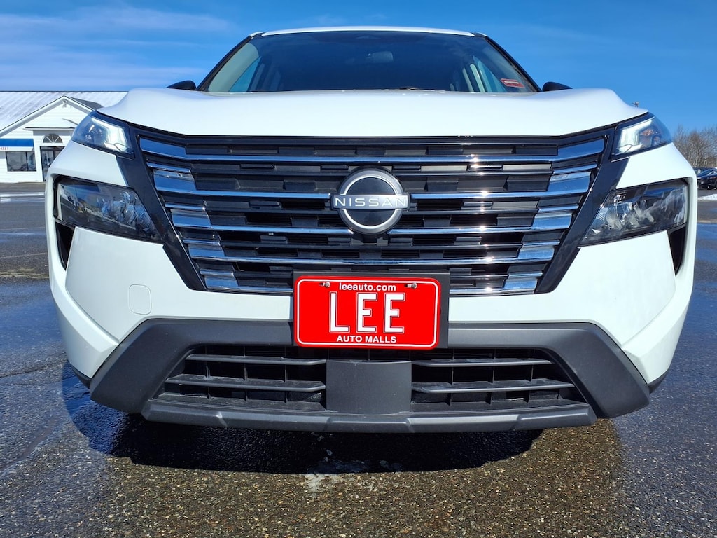 Used 2024 Nissan Rogue S SUV