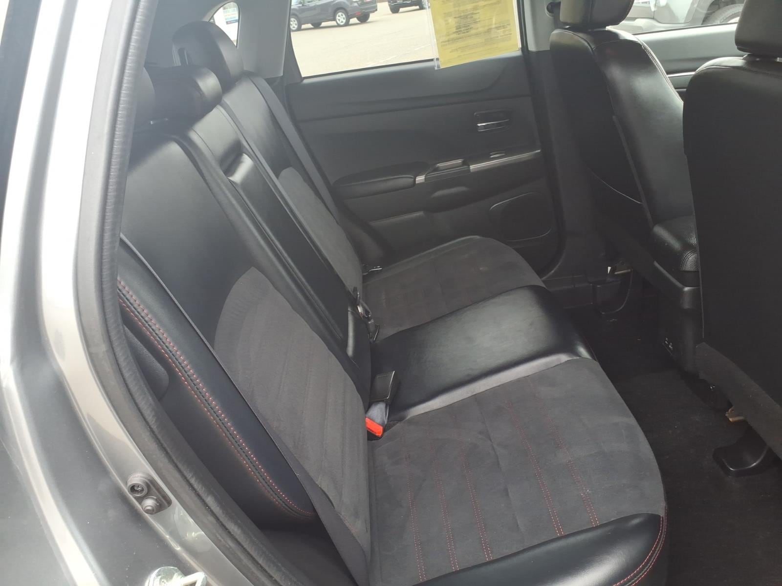used 2024 Mitsubishi Outlander Sport car, priced at $21,648