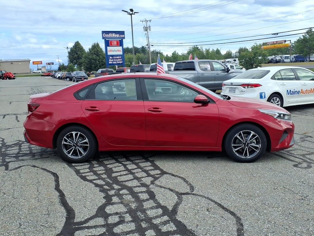 Used 2024 Kia Forte LXS Sedan