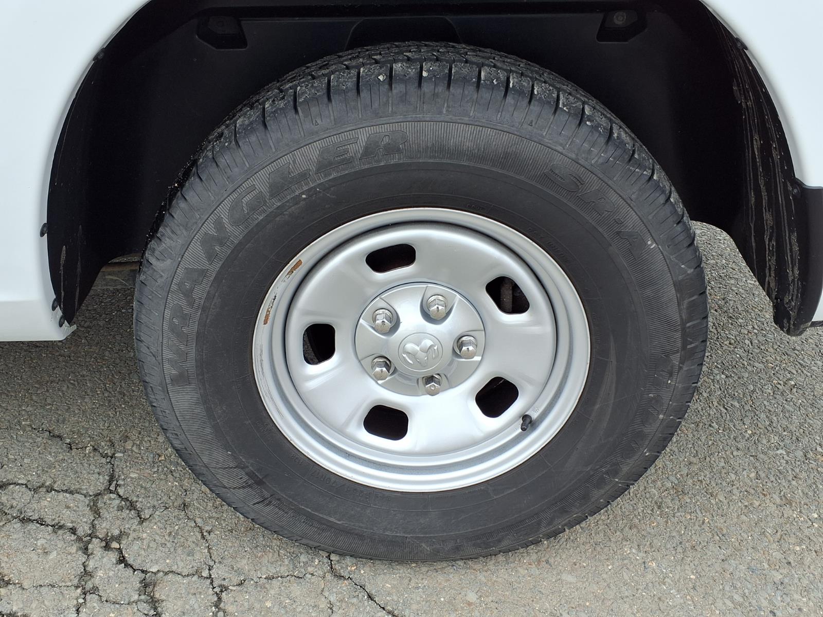 used 2022 Ram 1500 Classic car, priced at $22,995