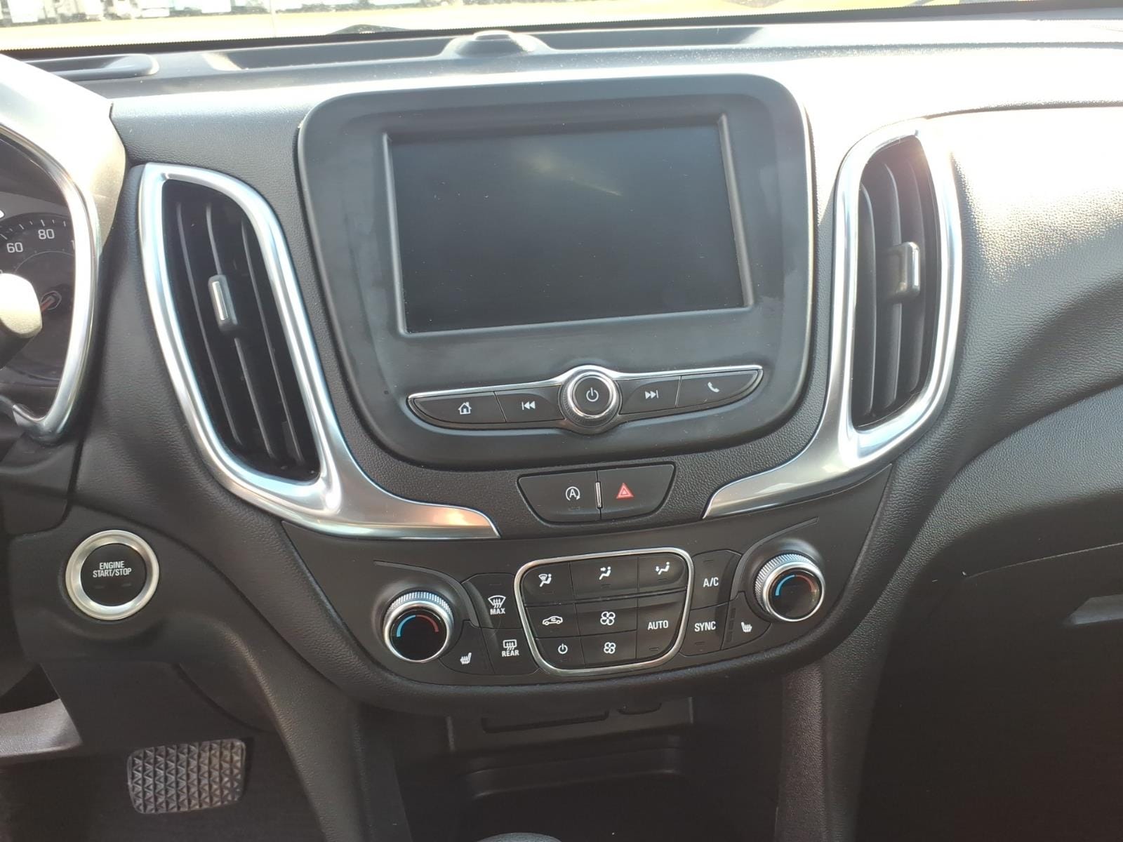 used 2024 Chevrolet Equinox car, priced at $24,648