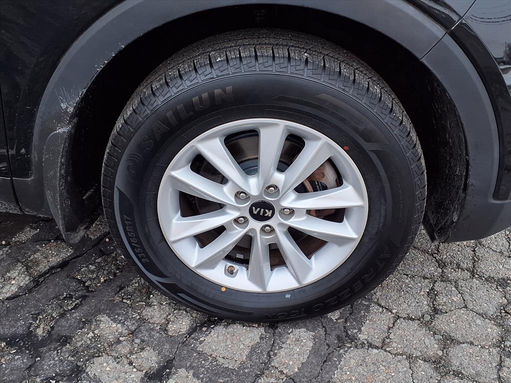 used 2019 Kia Sorento car, priced at $17,995