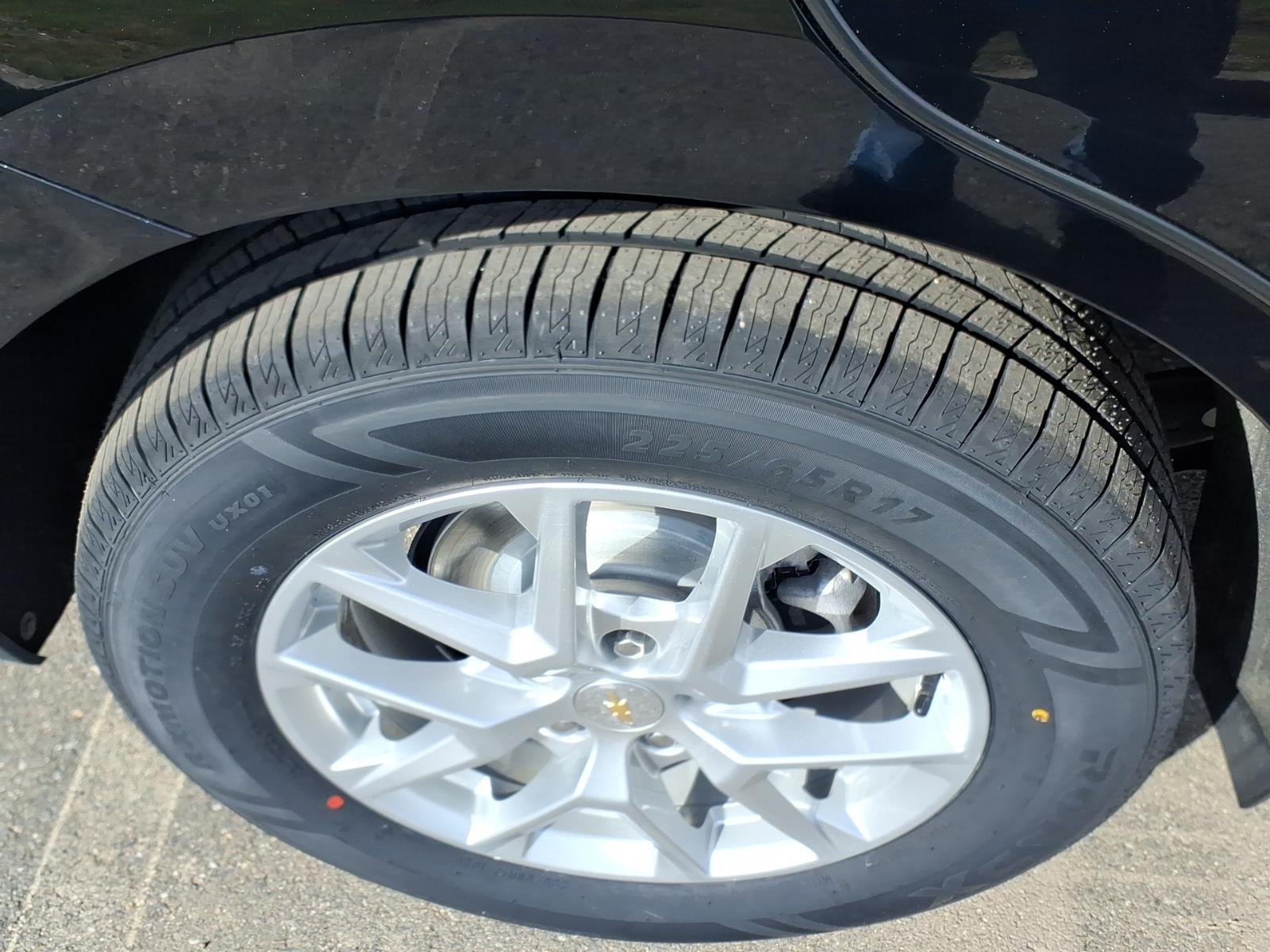 used 2024 Chevrolet Equinox car, priced at $26,104