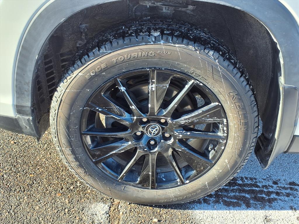 used 2019 Toyota Highlander car, priced at $28,888