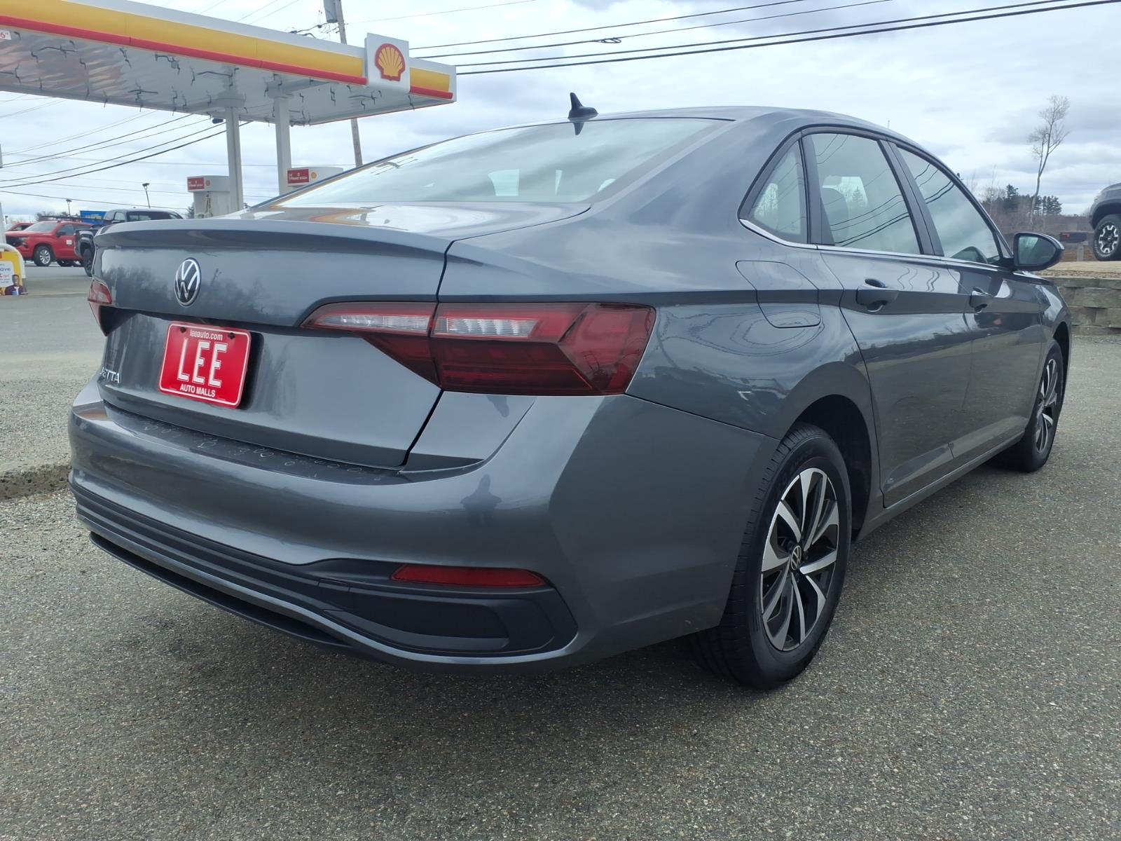 used 2024 Volkswagen Jetta car, priced at $18,777