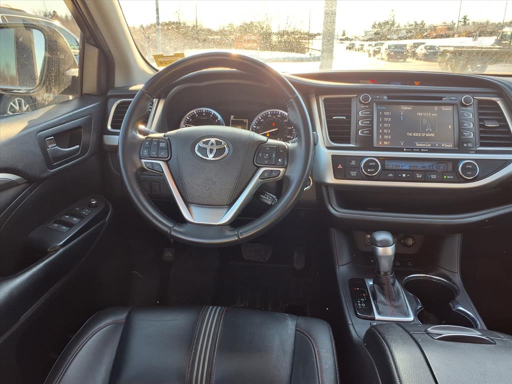 used 2019 Toyota Highlander car, priced at $28,888