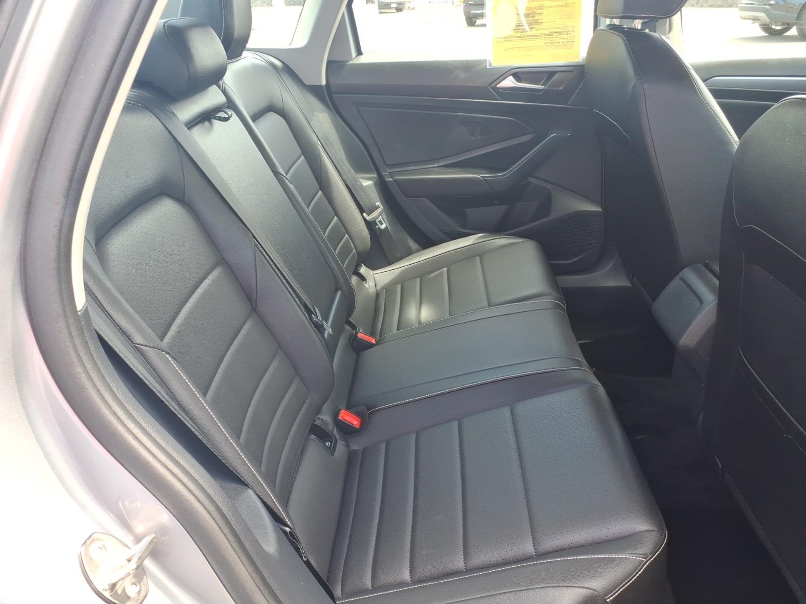 used 2024 Volkswagen Jetta car, priced at $22,337