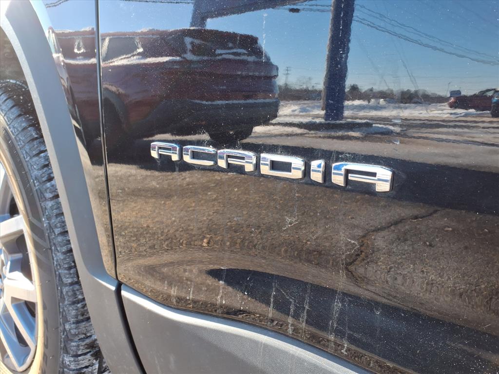 used 2021 GMC Acadia car, priced at $25,555