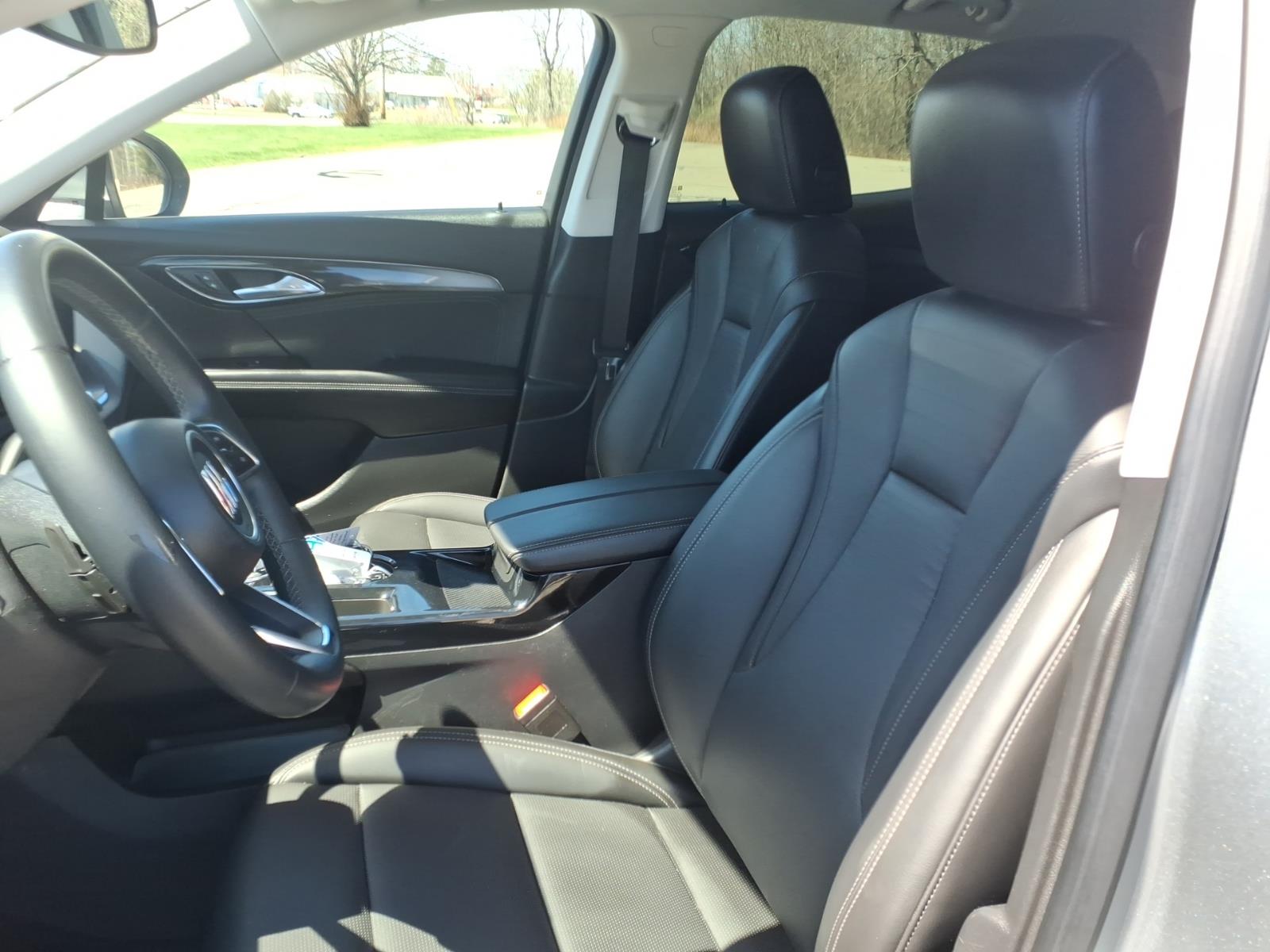 used 2024 Buick Envision car, priced at $27,426