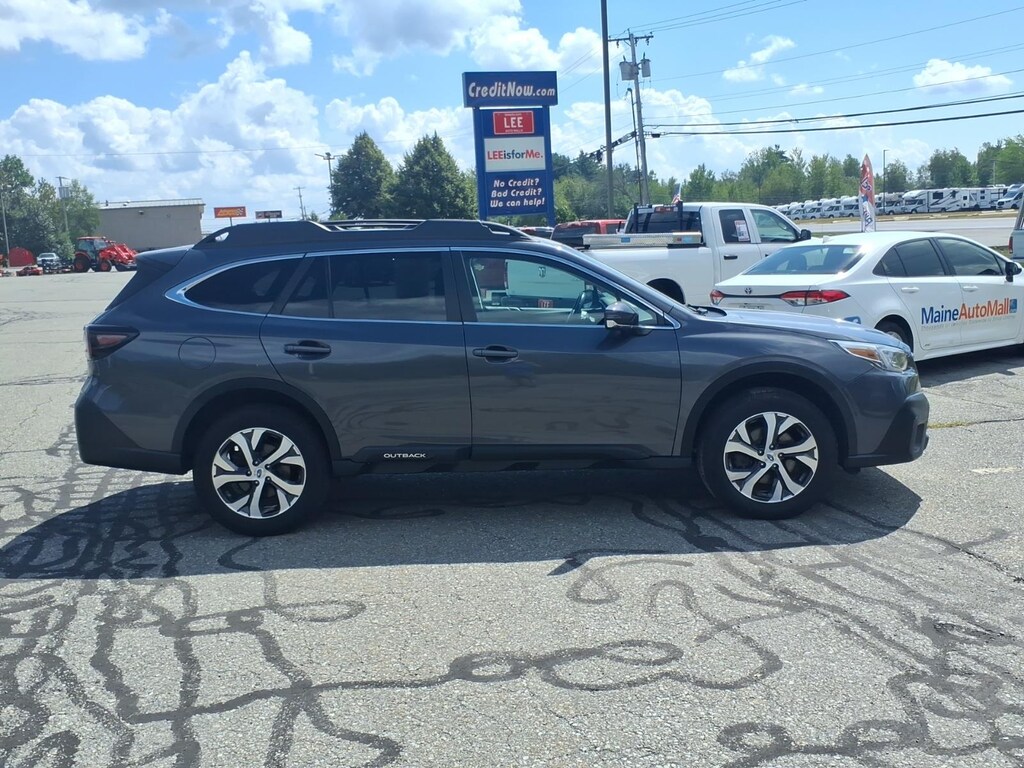 Used 2022 Subaru Outback Limited SUV