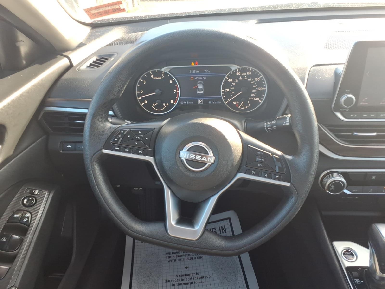 Used 2024 Scarlet Nissan 2.5 SV image 18