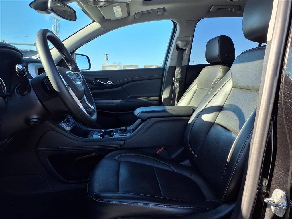 used 2021 GMC Acadia car, priced at $25,555