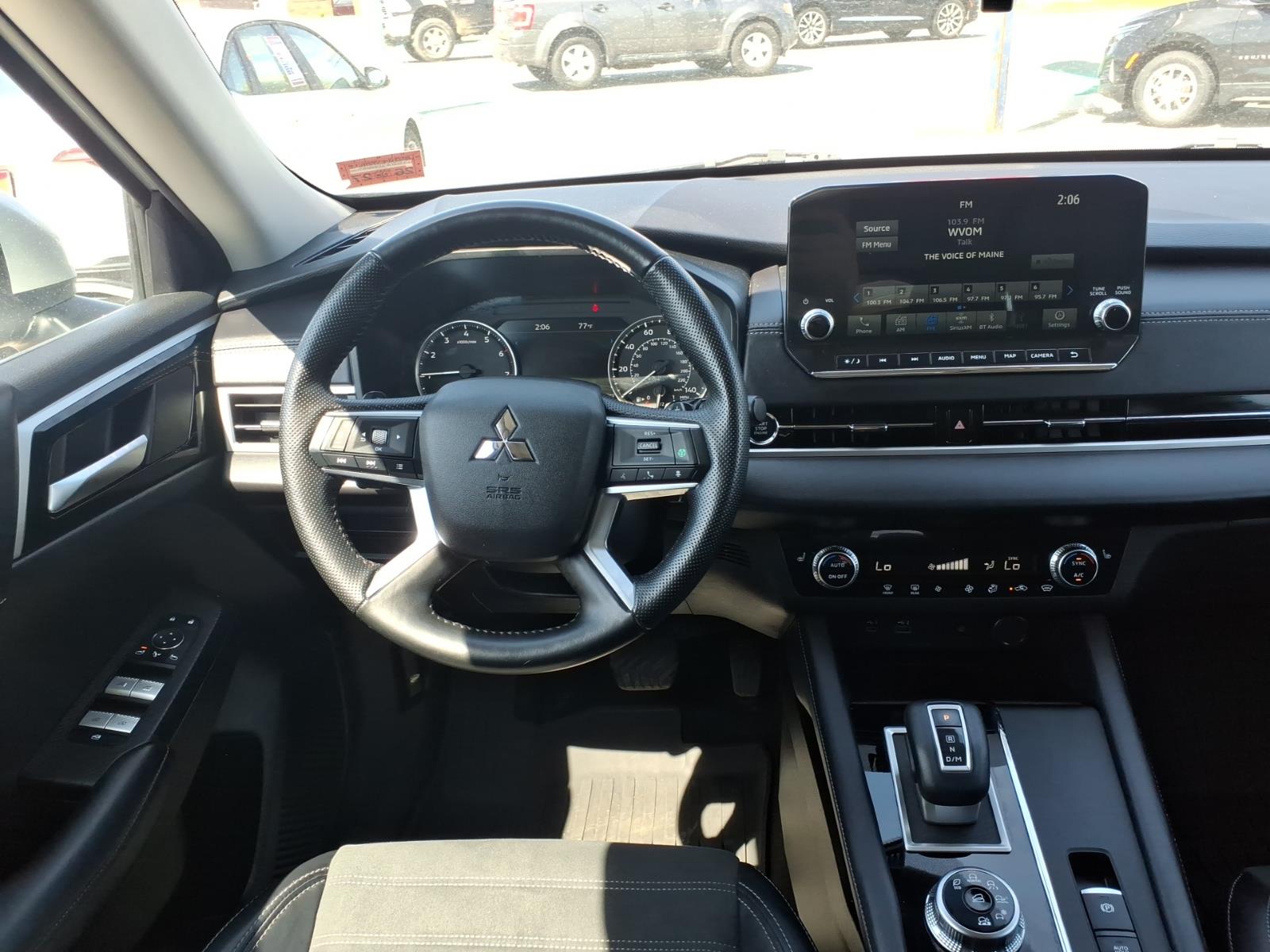 used 2024 Mitsubishi Outlander car, priced at $27,247