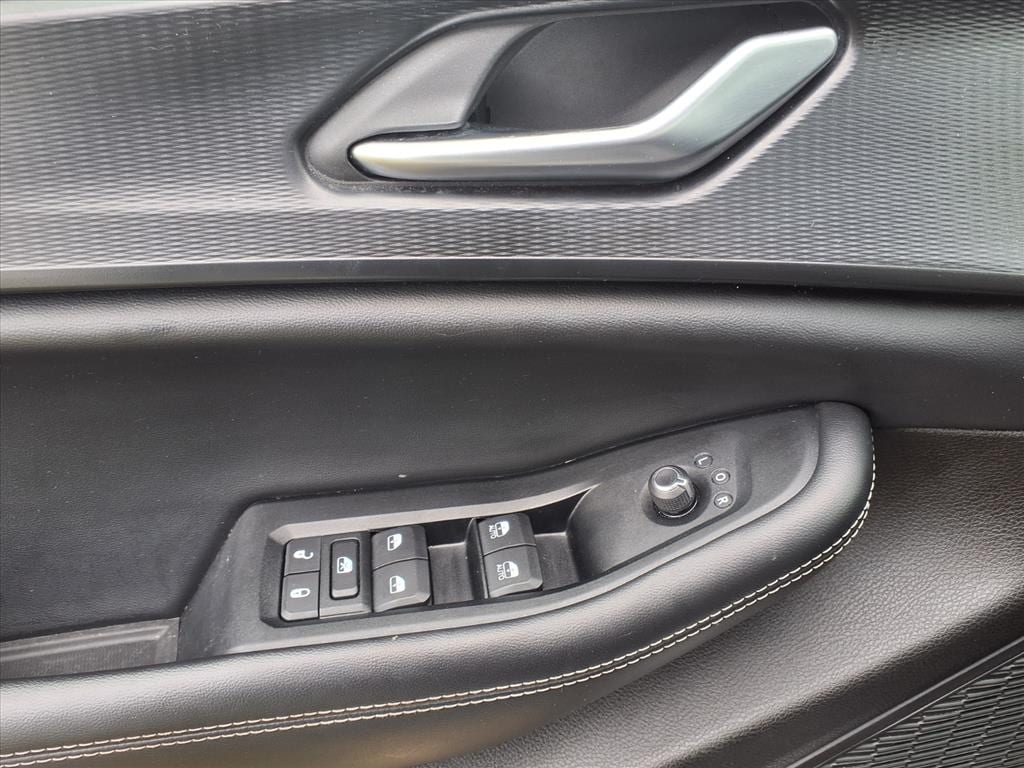 used 2023 Jeep Grand Cherokee L car, priced at $28,444