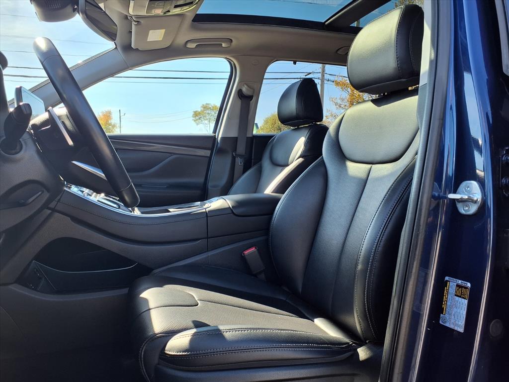 used 2023 Hyundai Santa Fe car, priced at $23,333